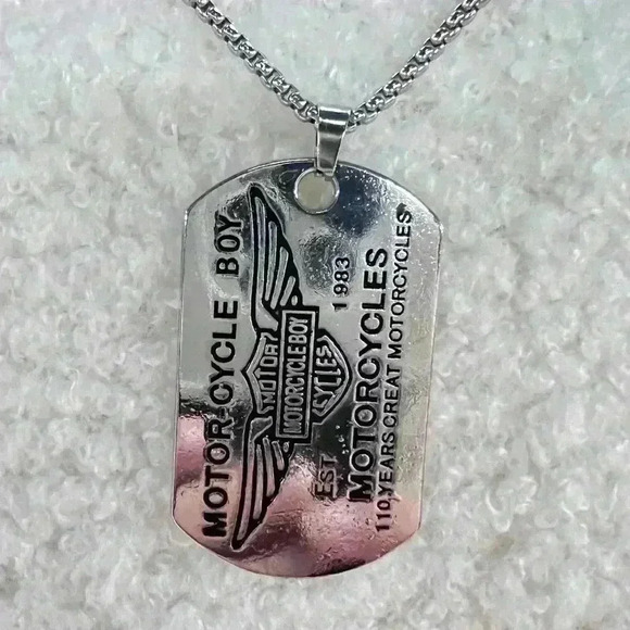 Trendy Pendant  Necklace Collection - Picture 1 of 4